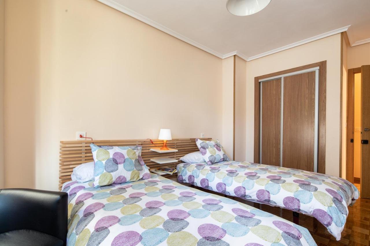Magnifico Apartamento En El Centro De オビエド エクステリア 写真