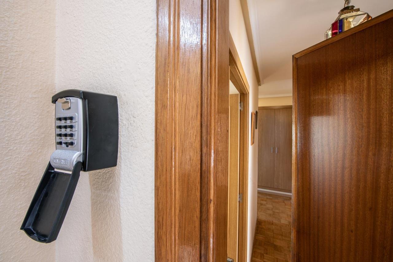 Magnifico Apartamento En El Centro De オビエド エクステリア 写真